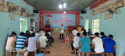 Lãnh đạo huyện, xã tham dự sinh hoạt cùng Tổ Dân vận, MTTQ và  các đoàn thể chính trị - xã hội tại ấp 9, xã Tân Hiệp