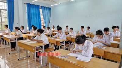 Học sinh Bình Phước dự thi tốt nghiệp THPT năm 2024