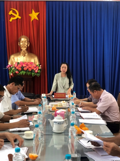 Đồng chí Lê Thị Xuân Trang- UVBTV, Trưởng Ban Dân vận Tỉnh ủy Trưởng đoàn kiểm tra                   phát biểu tại buổi làm việc
