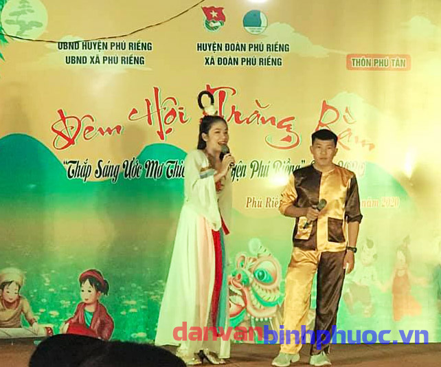 UBND huyện - Huyện đoàn Phú Riềng tổ chức Đêm hội trăng rằm năm2020