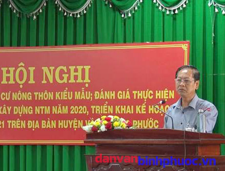 Đ/c Đoàn Văn Thảo - Chủ tịch UBND huyện Bù Đốp phát biểu chỉ đạo tại hội nghị