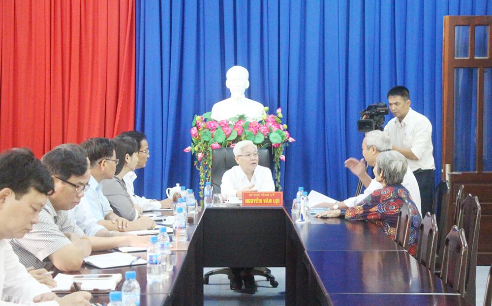 Đồng chí Bí Thư Tỉnh ủy Nguyễn Văn Lợi tiếp dân định kỳ: Nguồn báo Bình Phước Online