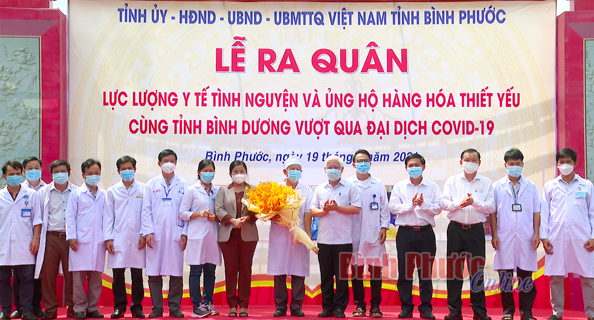 Cán bộ, nhân viên y tế Bình Phước chung tay hỗ trợ Bình Dương phòng chống dịch Covid-19