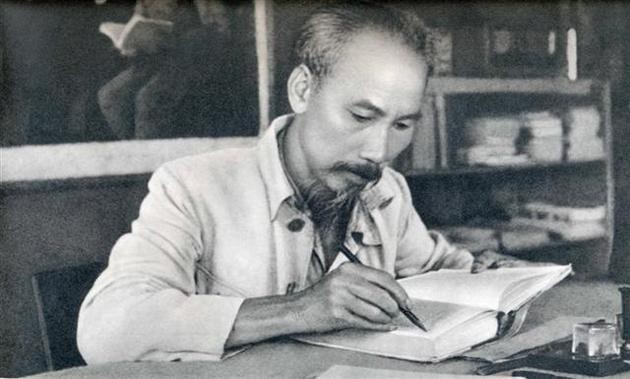 Chủ tịch Hồ Chí Minh (Ảnh tư liệu)